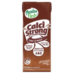 Meadow Fresh Calci Strong UHT Choc 250ml