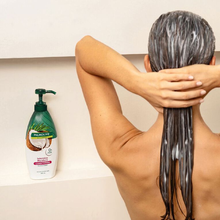 Palmolive Intensive Moisture Conditioner 700ml, , hi-res