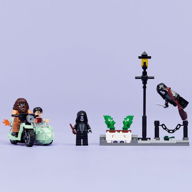 LEGO Harry Potter Hagrid & Harrys Privet Drive Escape 76459, , hi-res