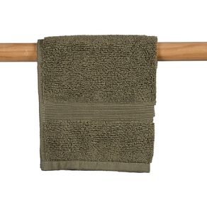 Living & Co Plush Plain Face Towel Green Dark