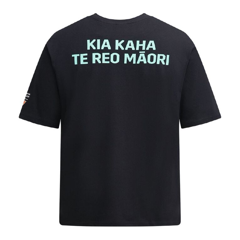 MLC Kia Kaha Te Reo Maori Tihate Pakeke, Pango, hi-res
