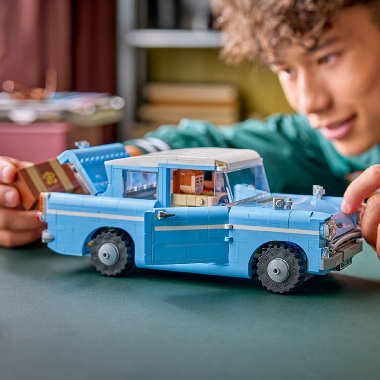 LEGO Harry Potter Enchanted Ford Anglia 76470, , hi-res