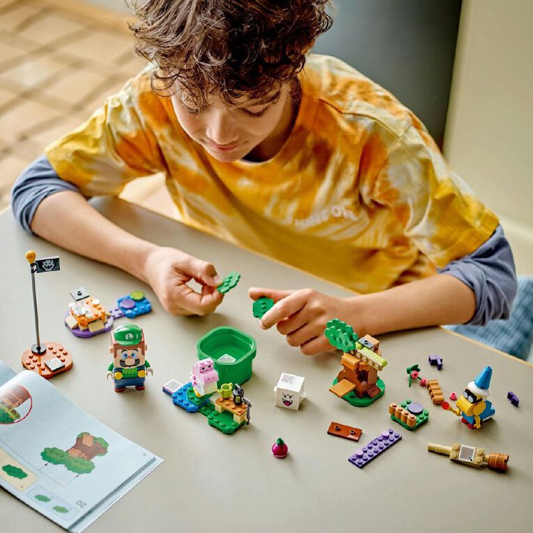 LEGO Super Mario Adventures with Interactive LEGO Luigi 71440, , hi-res