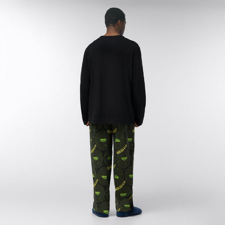 Rick and Morty Men's Knit Flannel Pyjama Set, Black, hi-res