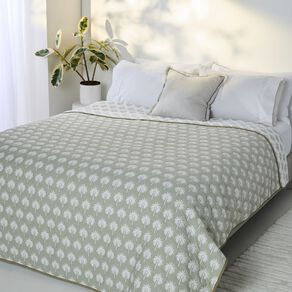 Living & Co Coverlet Backyard Garden Green Queen