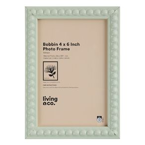 Living & Co Bobbin Frame Green 4in x 6in
