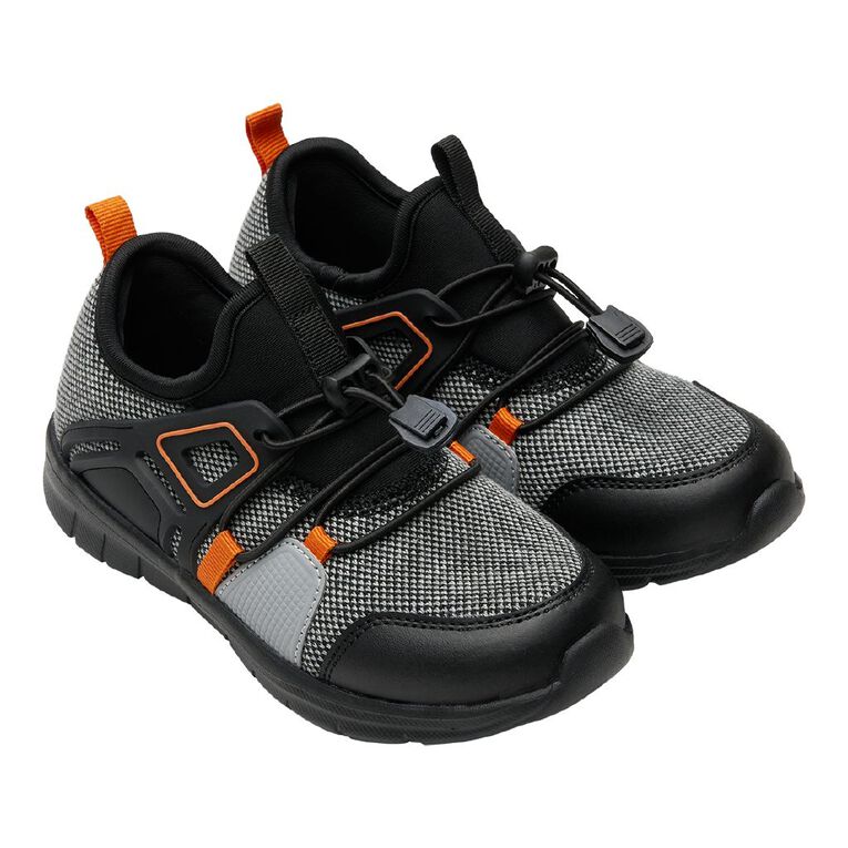 Active Intent Senior Kids' Jacob Trainer, Black, hi-res