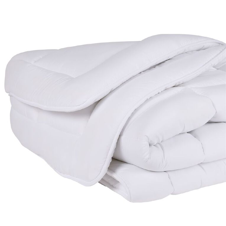 Living & Co 800gsm Microfibre Duvet Inner White Queen, , hi-res