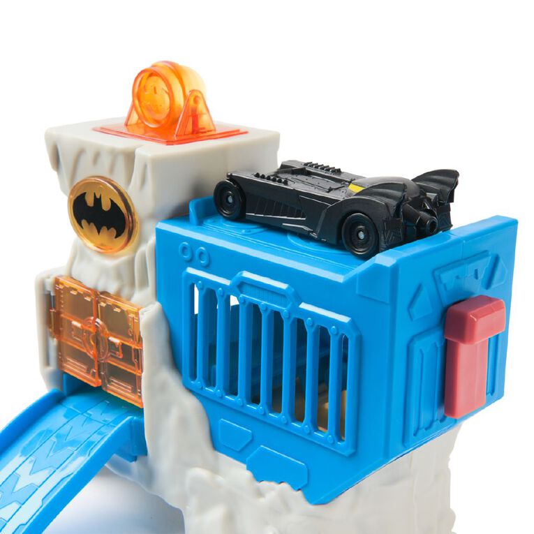 Batman Batcave Mini Playset A with Mini Batmobile, , hi-res