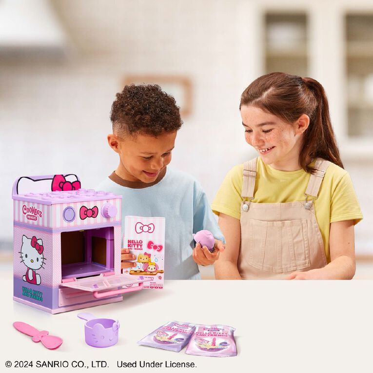 Cookeez Hello Kitty Makery Oven Playset, , hi-res