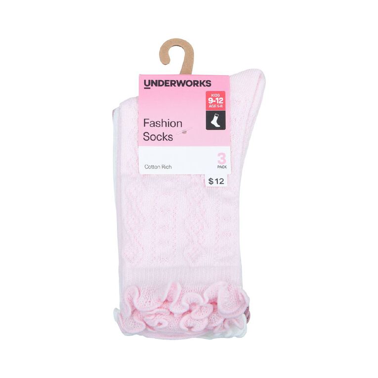 Underworks Girls' Textured Crew Socks 3 Pack, Pink, hi-res