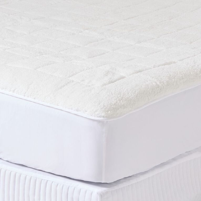 Living & Co Sherpa Fleece Underlay White Queen, , hi-res