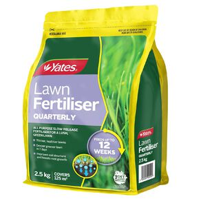 Yates Lawn Quarterly Fertiliser 2.5kg