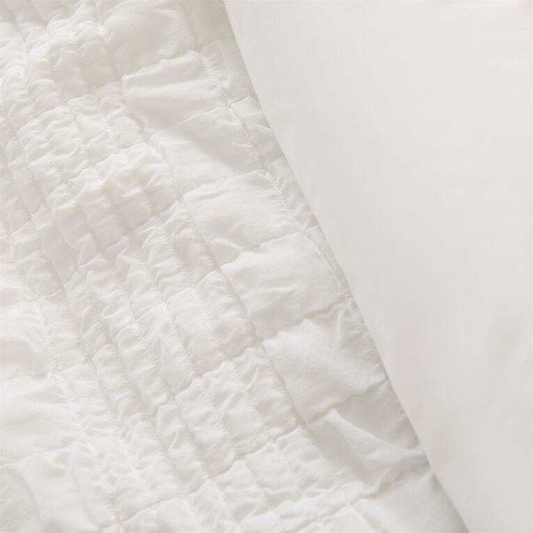 Living & Co Duvet Cover Set Puff Jacquard White Queen, , hi-res