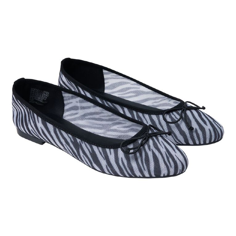 H&H Women's Zelda Ballet, Black/White, hi-res