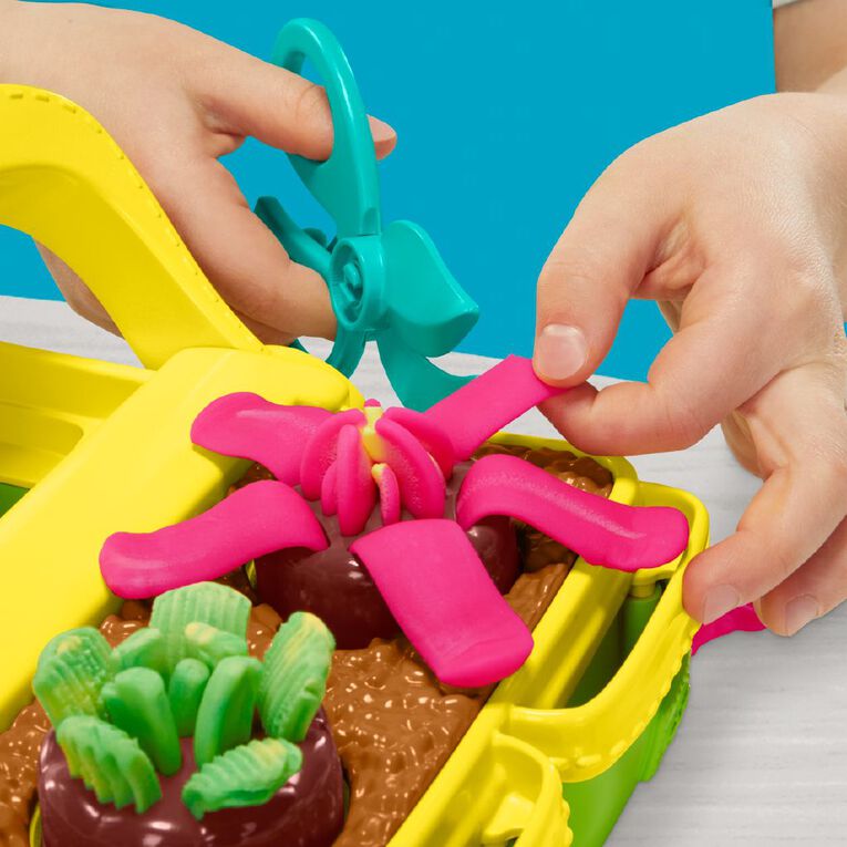 Play-Doh Blooming Flowers, , hi-res