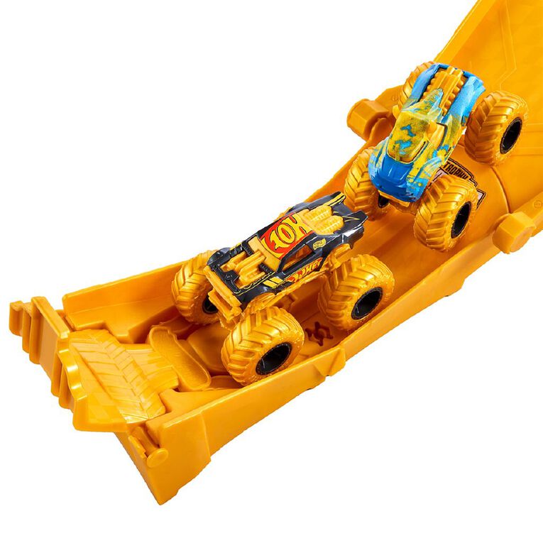 Hot Wheels Monster Trucks Trophy Champions Playset, , hi-res
