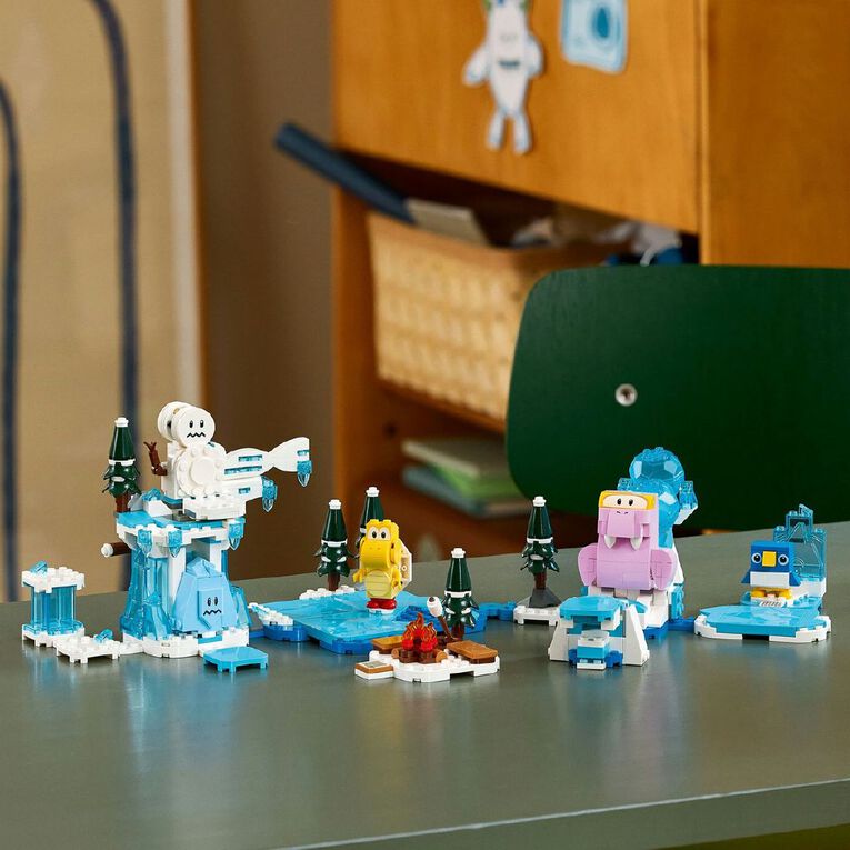 Super Mario LEGO Fliprus Snow Adventure Expansion Set 71417, , hi-res