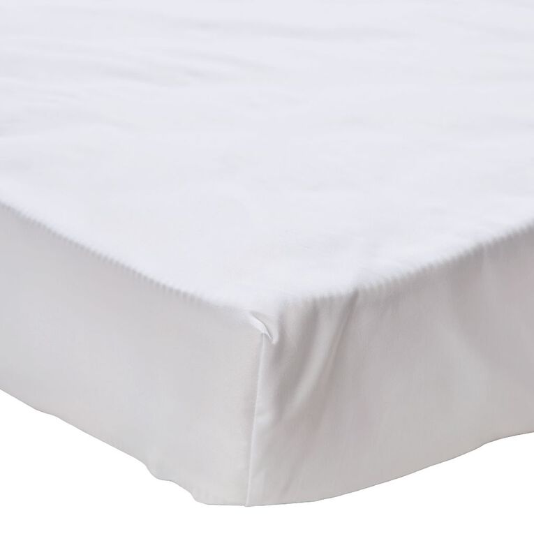 Living & Co Fitted Microfibre Sheet White Queen, White, hi-res