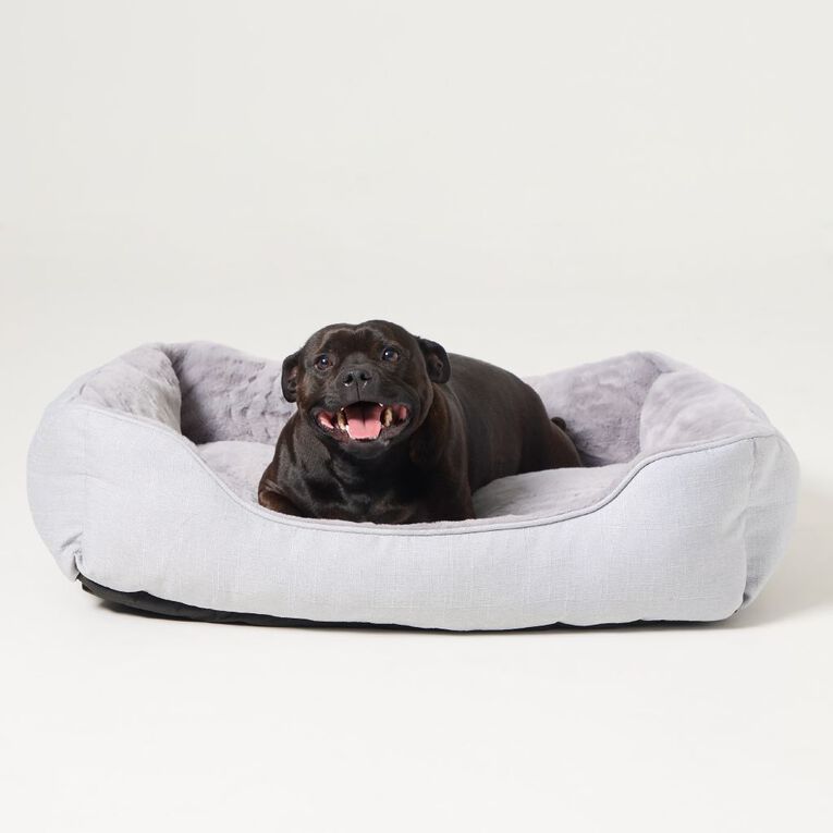 Petzone Grey Rectangular Bed Large