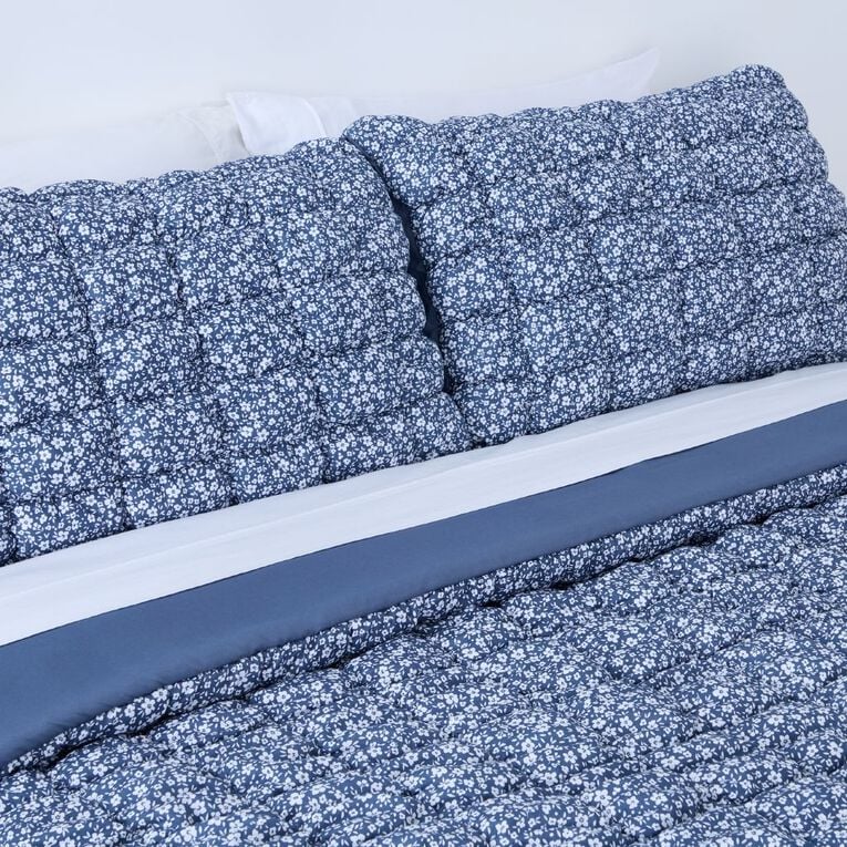 Living & Co 3 Piece Comforter Set Bubble Blue Queen, Blue, hi-res
