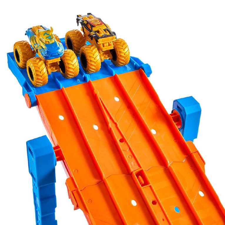 Hot Wheels Monster Trucks Trophy Champions Playset, , hi-res