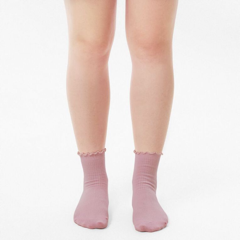 H&H Women's Frill Quarter Crew Socks 3 Pack, White, hi-res