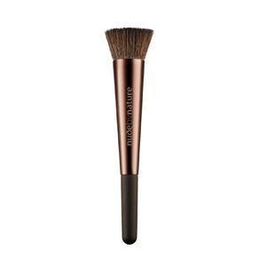 nude by nature buffing brush 08 hang sel 1 each