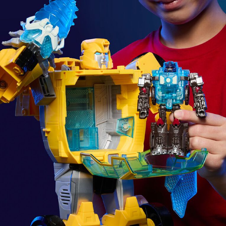 Transformers Cyberworld Power Spark Bumblebee, , hi-res
