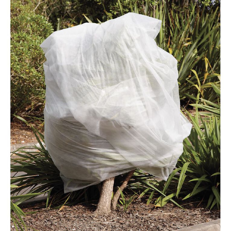 Kiwi Garden Frost Cloth 1m x 25m 30gsm The Warehouse