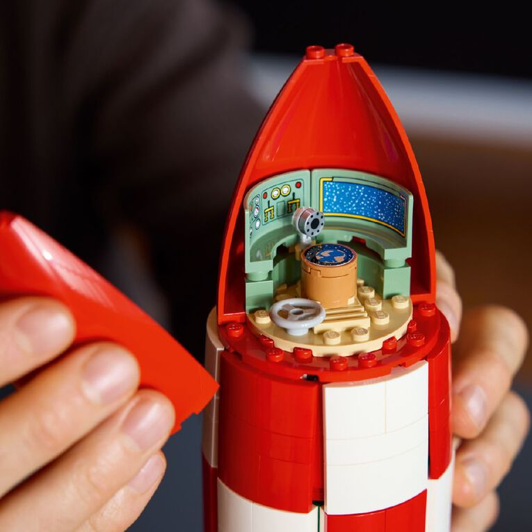 LEGO IDEAS Tintin Moon Rocket 21367, , hi-res