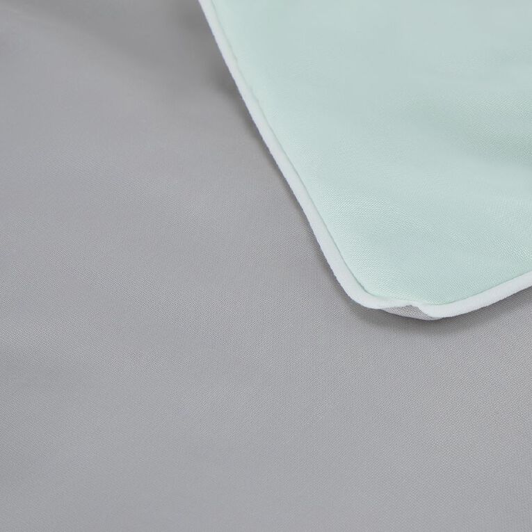 Living & Co Jacquard Blanket Cool Green Queen, , hi-res