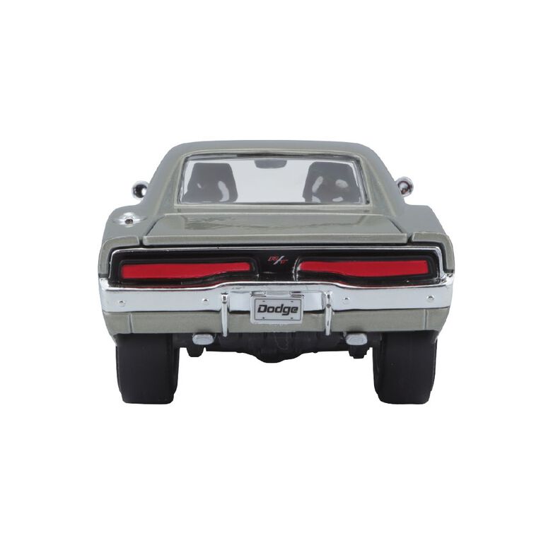 Maisto 1:24 Special Edition Assorted, , hi-res