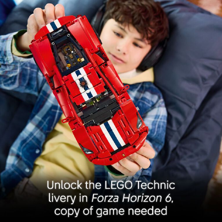 LEGO Technic Ferrari 488 PISTA Car 42235, , hi-res