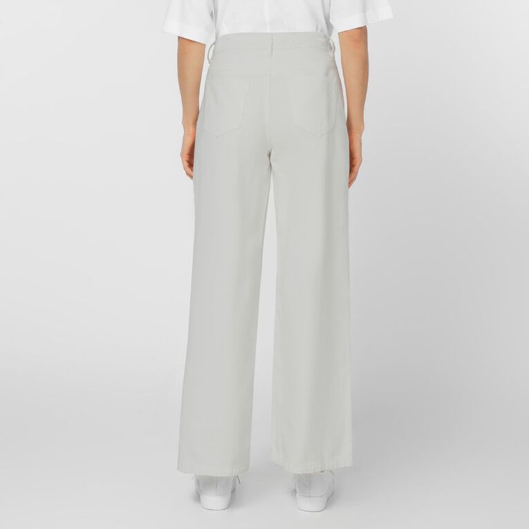 H&H Women's Mid Rise Wide Leg Belt Jeans, White, hi-res