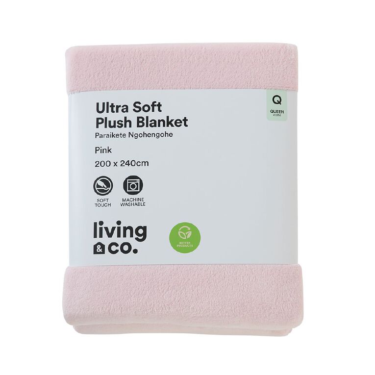 Living & Co Ultra Soft Plush Blanket Pink Queen, , hi-res