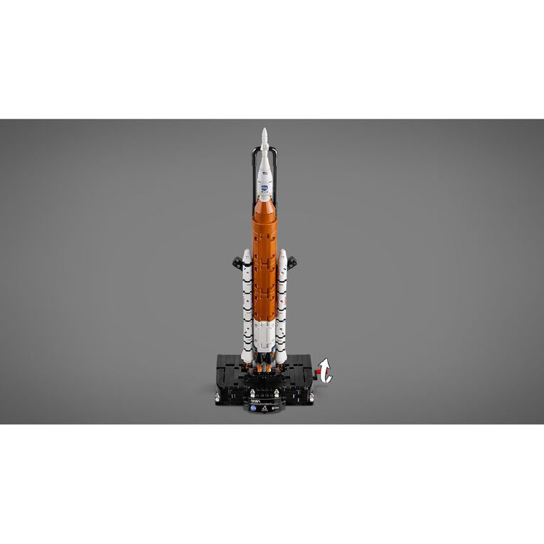 LEGO Technic NASA Artemis Space Launch System Rocket 42221, , hi-res