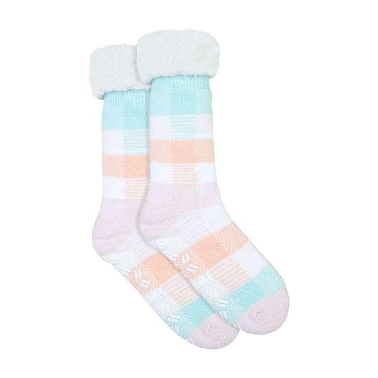Underworks Women's Heat Bods Sherpa Crew Socks 1 Pack, Pink, hi-res