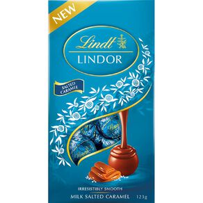 Lindt Lindor Milk Salted Caramel Pouch 123g