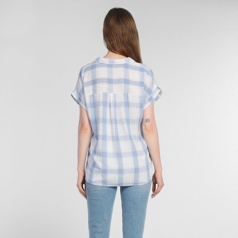 H&H Women's Short Roll Sleeve Linen Blend Blouse, Blue Light, hi-res