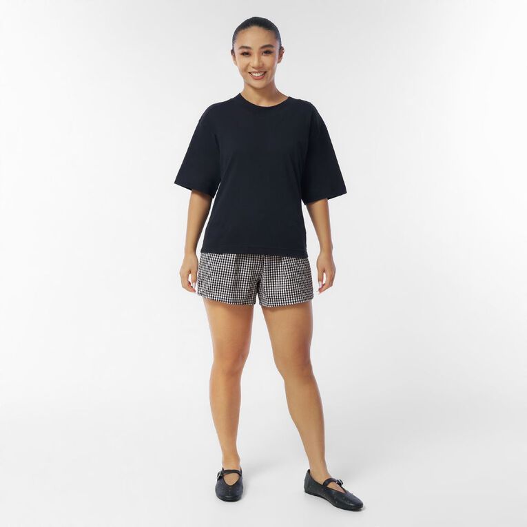 H&H Women's Seersucker Everyday Shorts, Black, hi-res