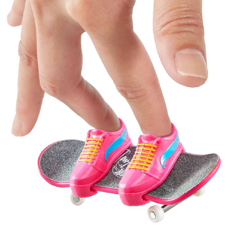 Hot Wheels Skate Fingerboard Collector Series, , hi-res