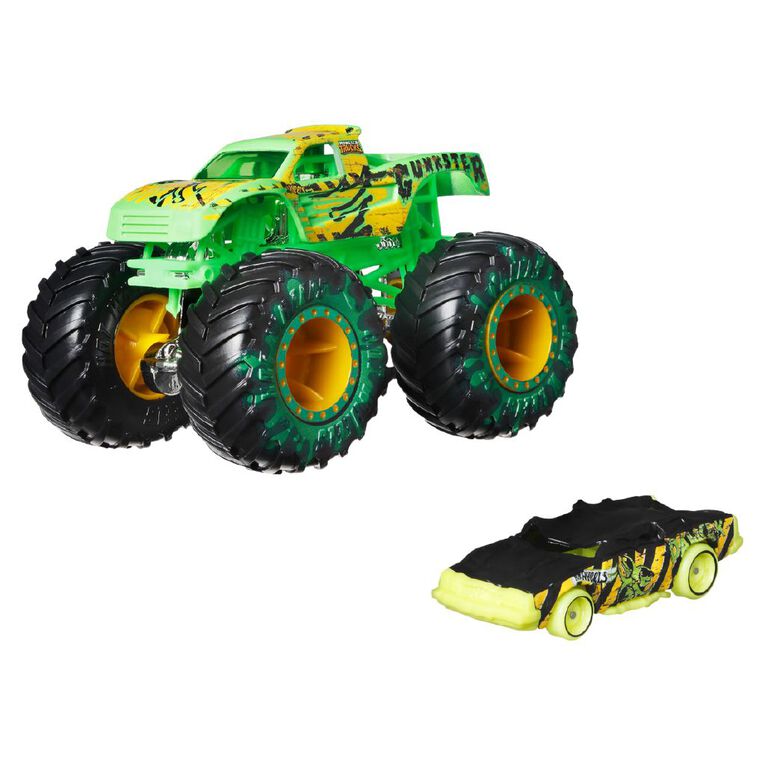 Hot Wheels Monster Truck 1:64 Scale Plus Promo Car, , hi-res
