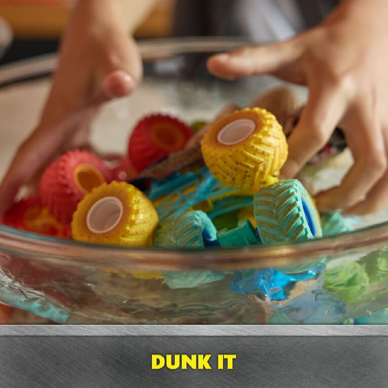 Monster Jam Truck Mud Blasters Truck Wash Playset, , hi-res