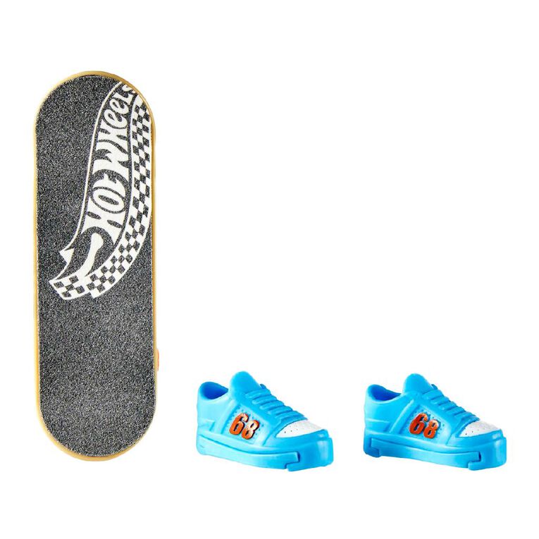 Hot Wheels Skate Fingerboard Board & Shoe Assorted Assorted The Warehouse
