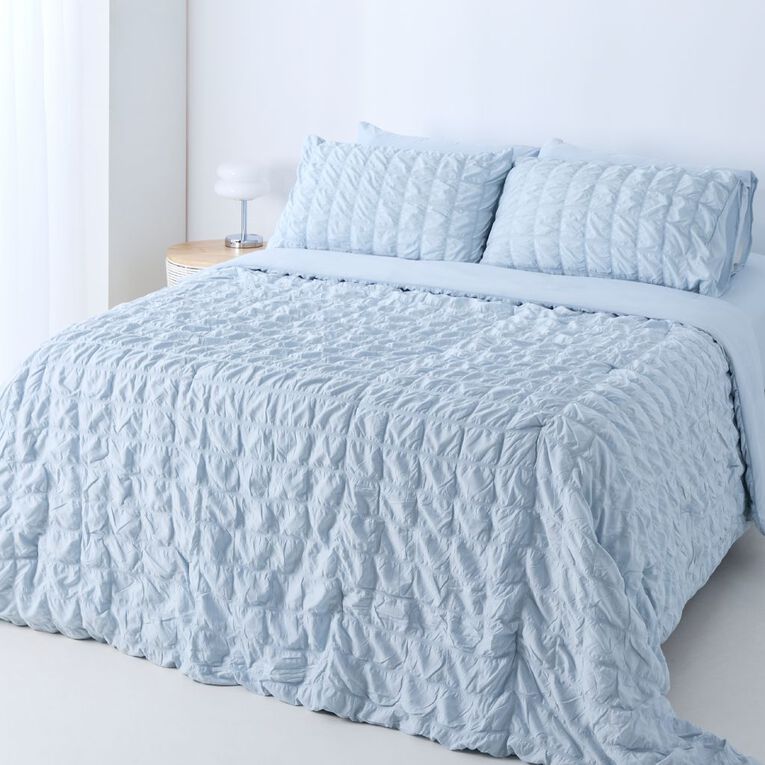 Living & Co 7 Piece Bed in a Bag Queen, , hi-res