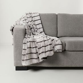 Living & Co Channel Faux Rabbit Fur 127cm x 152cm