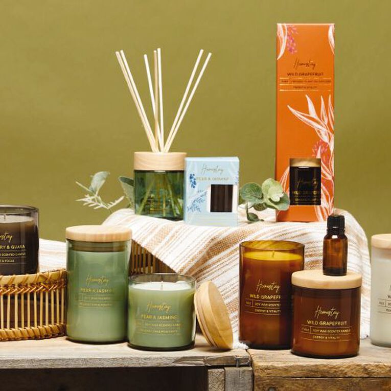 Living & Co Homestay Blackberry and Guava Candle Black 13oz, Black, hi-res