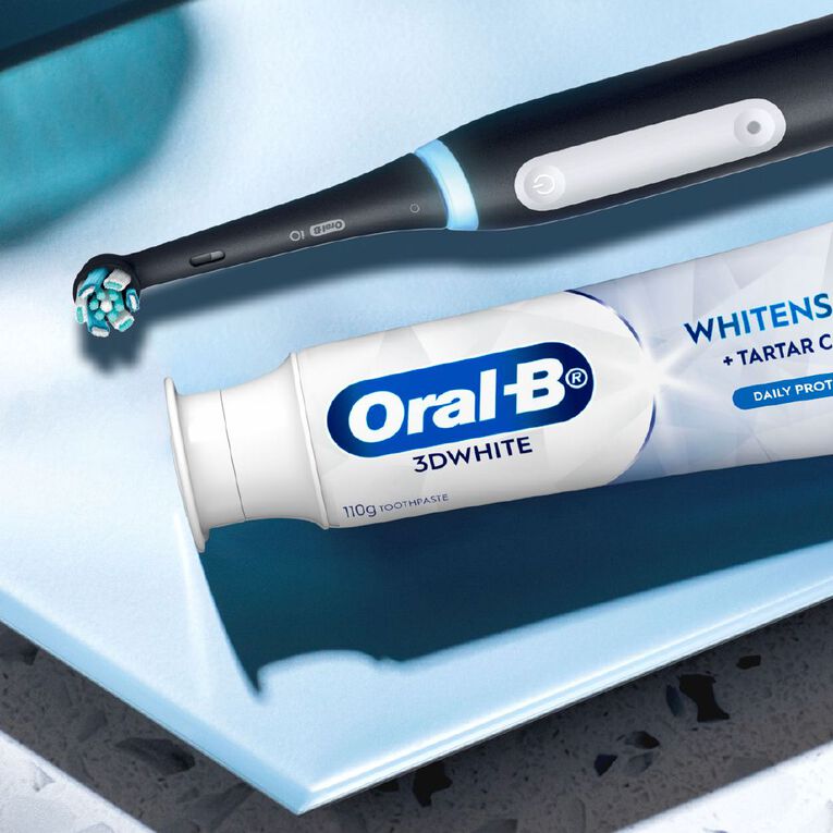 Oral-B 3D White Daily Protection Toothpaste 110g, , hi-res
