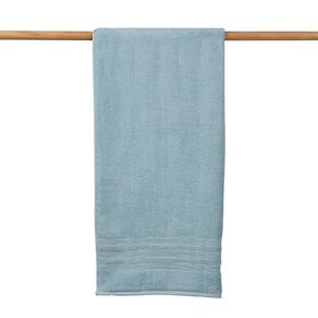 Living & Co Plush Plain Bath Towel Blue Light